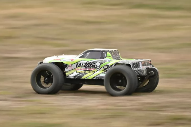 10 Масштаб 4WD Внедорожник Электрический RC грузовик 2,4G Бесщеточный Высокая скорость RTR # RH1072