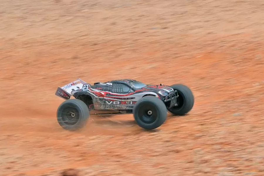 8 Масштаб 4WD Внедорожный электрический RC Truggy 2,4G Бесщеточный высокоскоростной RTR # RH811