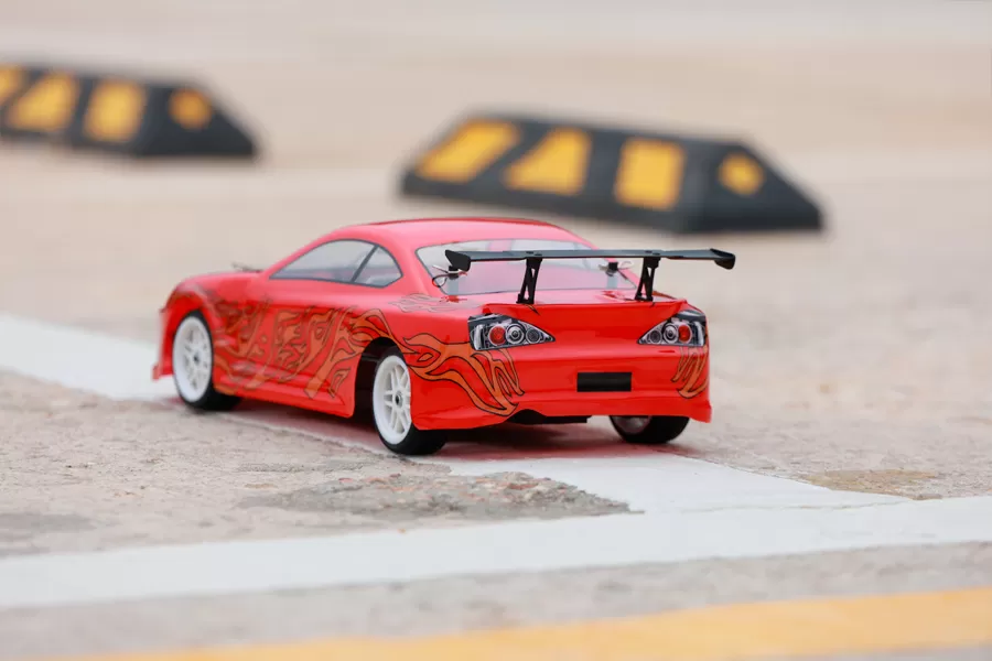 10 Масштаб 4WD Дорожный электрический RC Touring 2,4G Матовый высокоскоростной RTR # RH1025